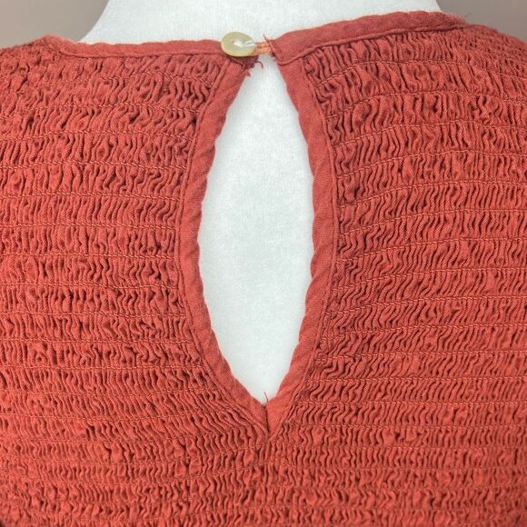 Urban Outfitters smocked top size Small - Picture 5 of 7